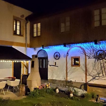H@M Penzion Žlutice Eksteriør billede