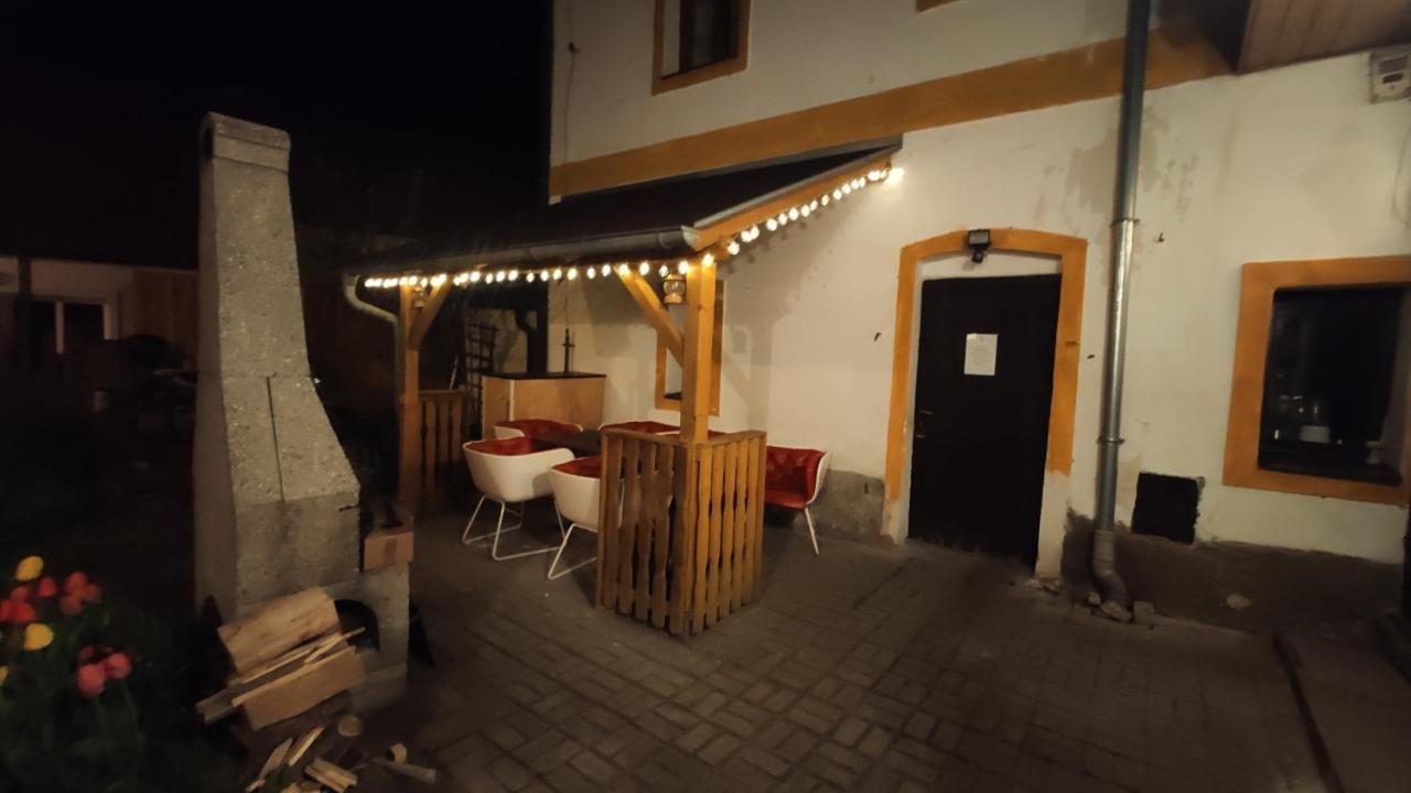 H@M Penzion Žlutice Eksteriør billede